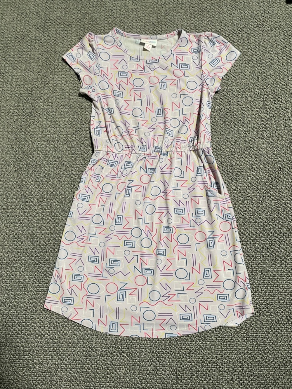 LuLaRoe Girls' Pink Multicolor Geometric Short Sleeve Dress